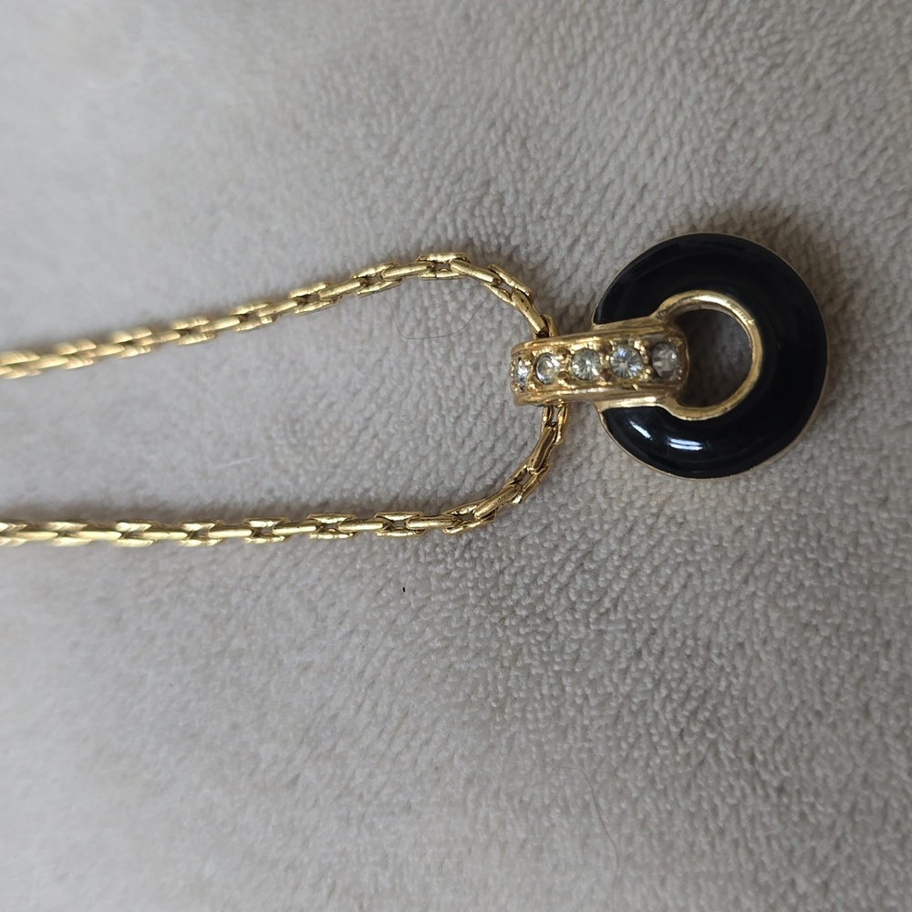 Dior Elegant Gold and Black Vintage Pendant Necklace - Picture 5 of 5